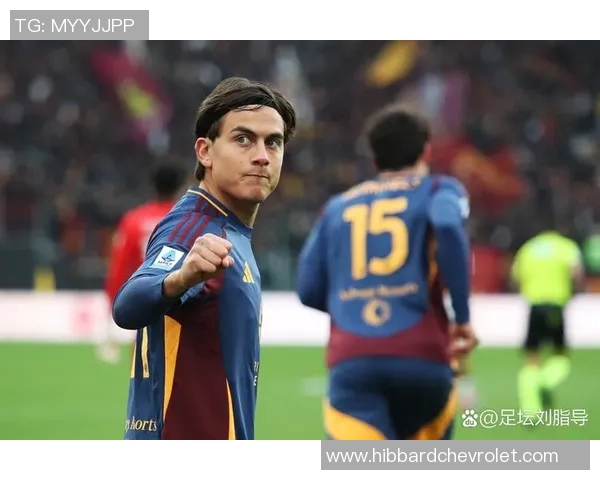 低调自律的足球明星如何在赛场与生活中保持平衡与专注 低调自律的足球明星如何在赛场与生活中保持平衡与专注