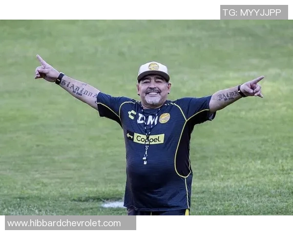 头发稀少却风采依旧的足球明星们的传奇故事与职业生涯回顾 头发稀少却风采依旧的足球明星们的传奇故事与职业生涯回顾