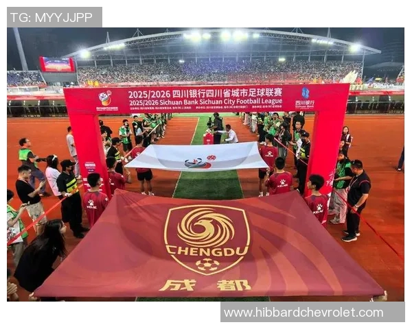 成都足球队比赛经验变革引发热议探讨未来发展方向与挑战 成都足球队比赛经验变革引发热议探讨未来发展方向与挑战