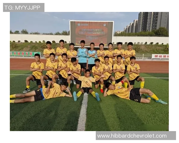 校园足球明星齐聚一堂精彩比赛即将上演引发热血沸腾的青春对决 校园足球明星齐聚一堂精彩比赛即将上演引发热血沸腾的青春对决