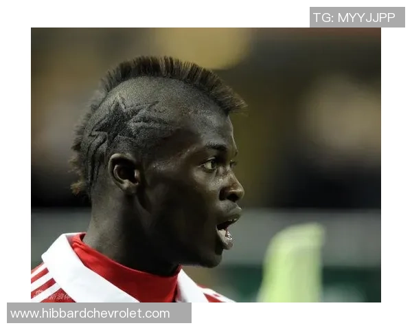 足球明星留莫西干发型引领潮流成时尚风向标的背后故事 足球明星留莫西干发型引领潮流成时尚风向标的背后故事